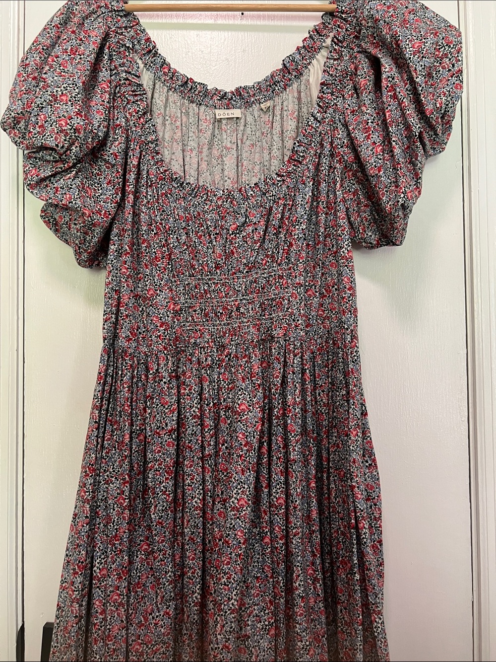 Doen Floral Puff-Sleeve Maxi Dress, size xl. NWOT - Picture 3 of 4